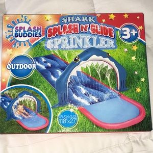 Splash Buddies Shark splash n’ slide Sprinkler
